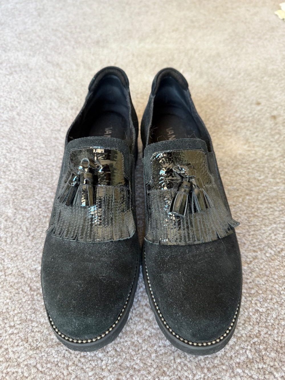 Vaneli 8.5M black suede women's shoes